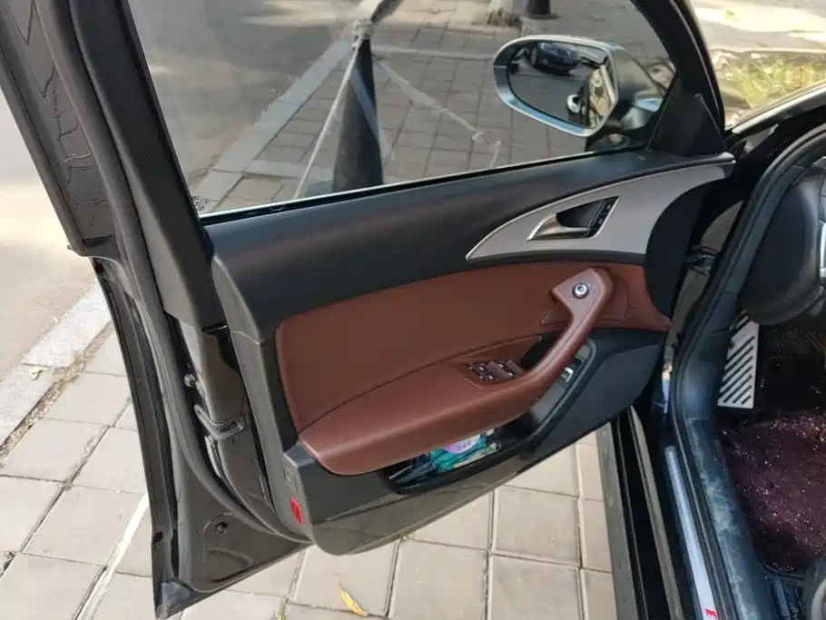 Audi A6L — миниатюра 7