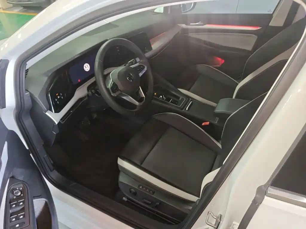 Volkswagen Golf — миниатюра 15