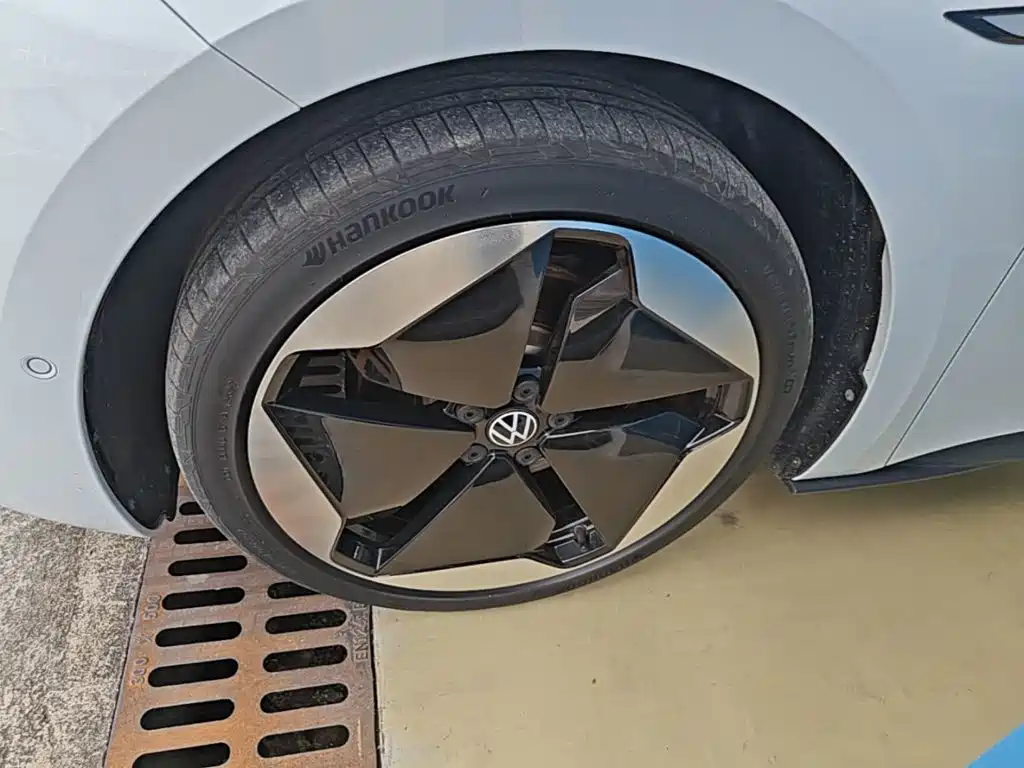 Volkswagen ID.3 — миниатюра 23
