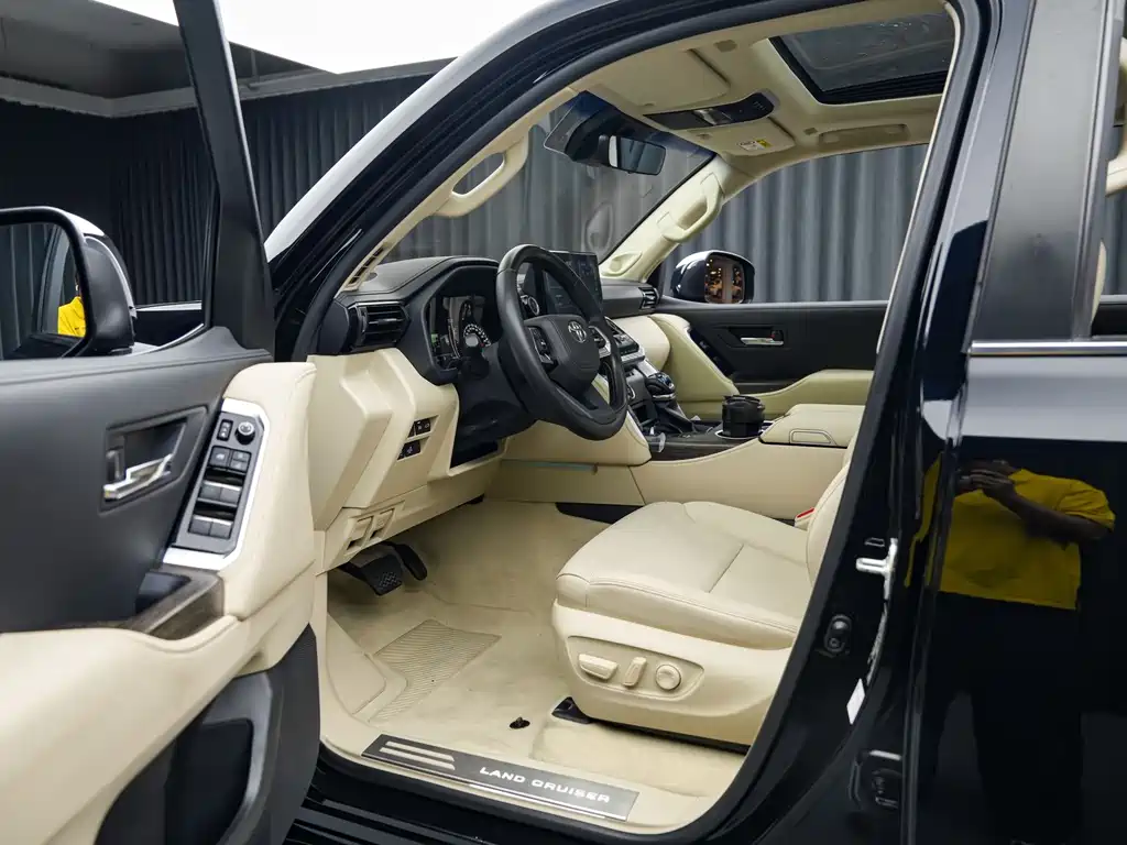 Toyota Land Cruiser — миниатюра 11