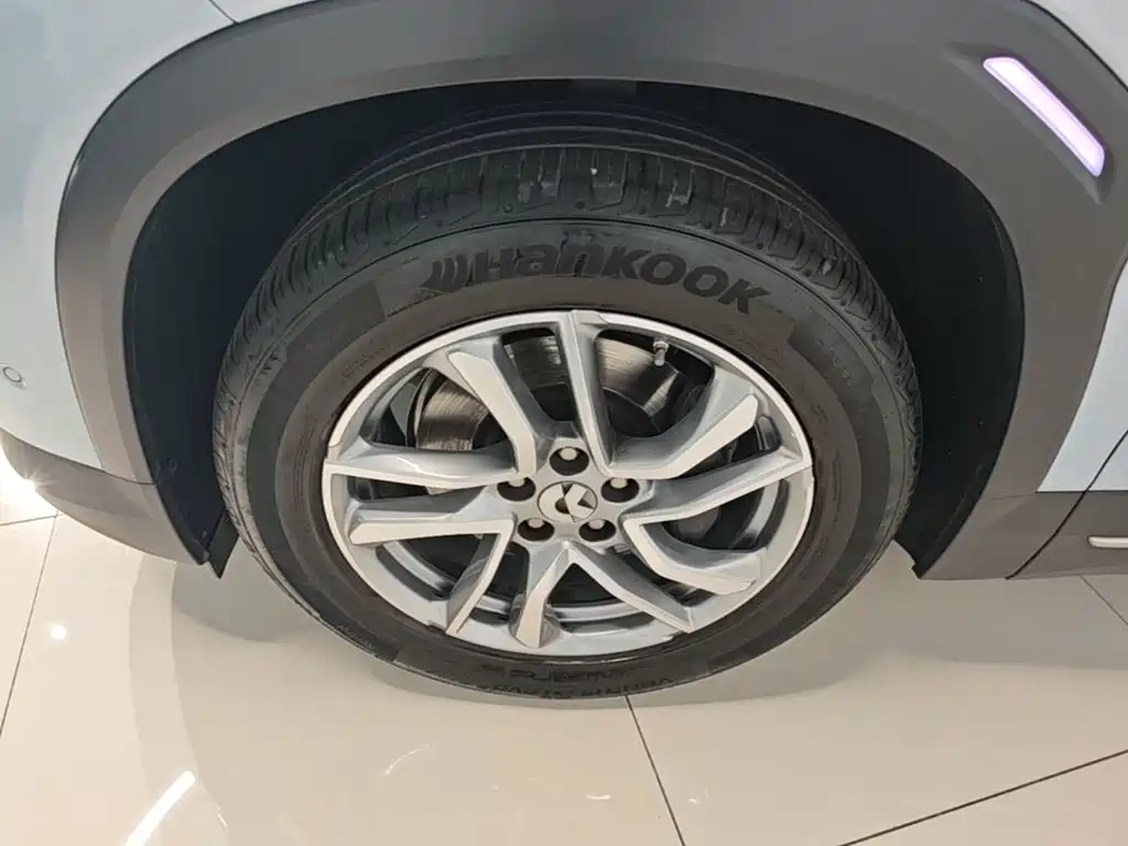 NIO ES6 — миниатюра 23