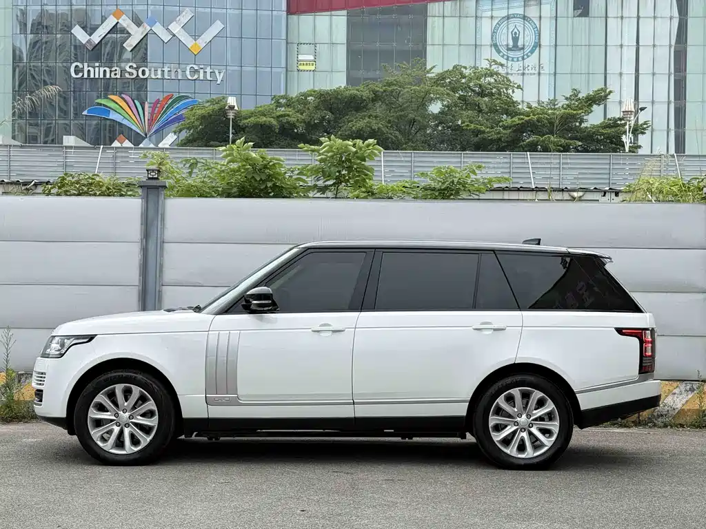 Land Rover Range Rover 2017 3.0 SC V6 Vogue Long Wheelbase