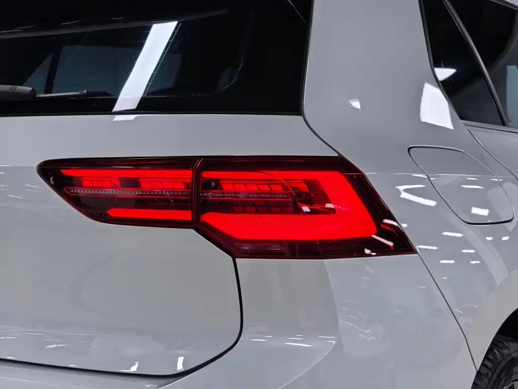 Volkswagen Golf — миниатюра 5