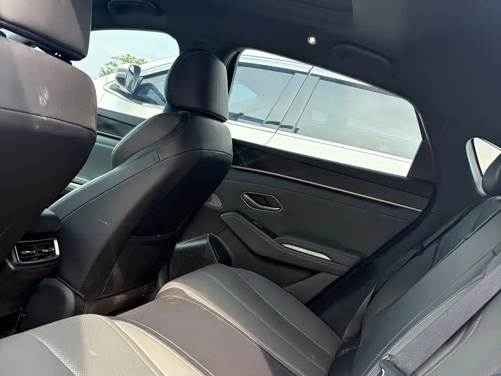 BYD Qin L — миниатюра 14