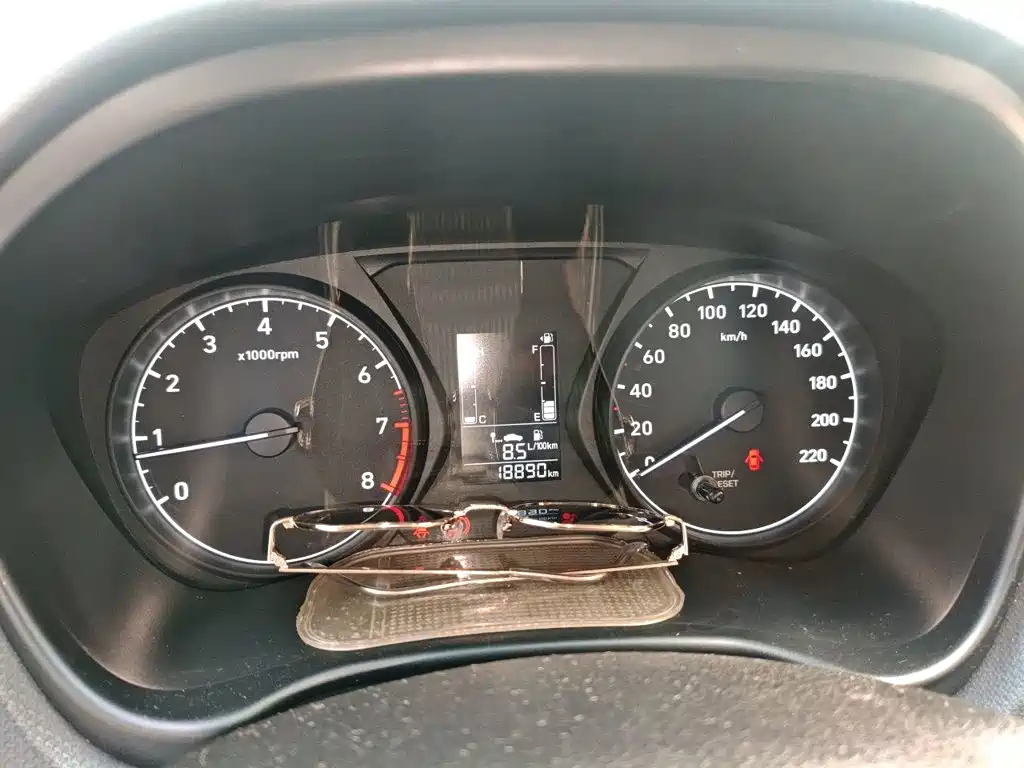 Hyundai Verna — миниатюра 7