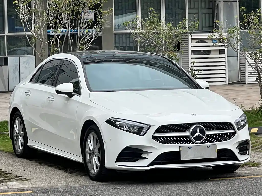 Mercedes-Benz A-Class A 2022 A 200 L Sport