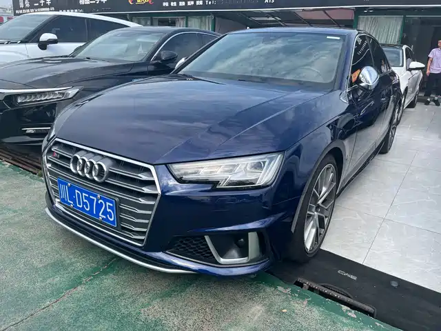 AUDI  S4 2019