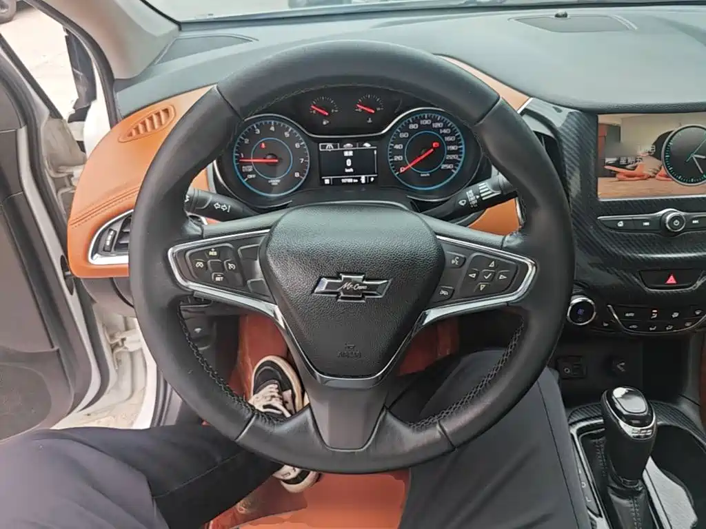 Chevrolet Cruze — миниатюра 11