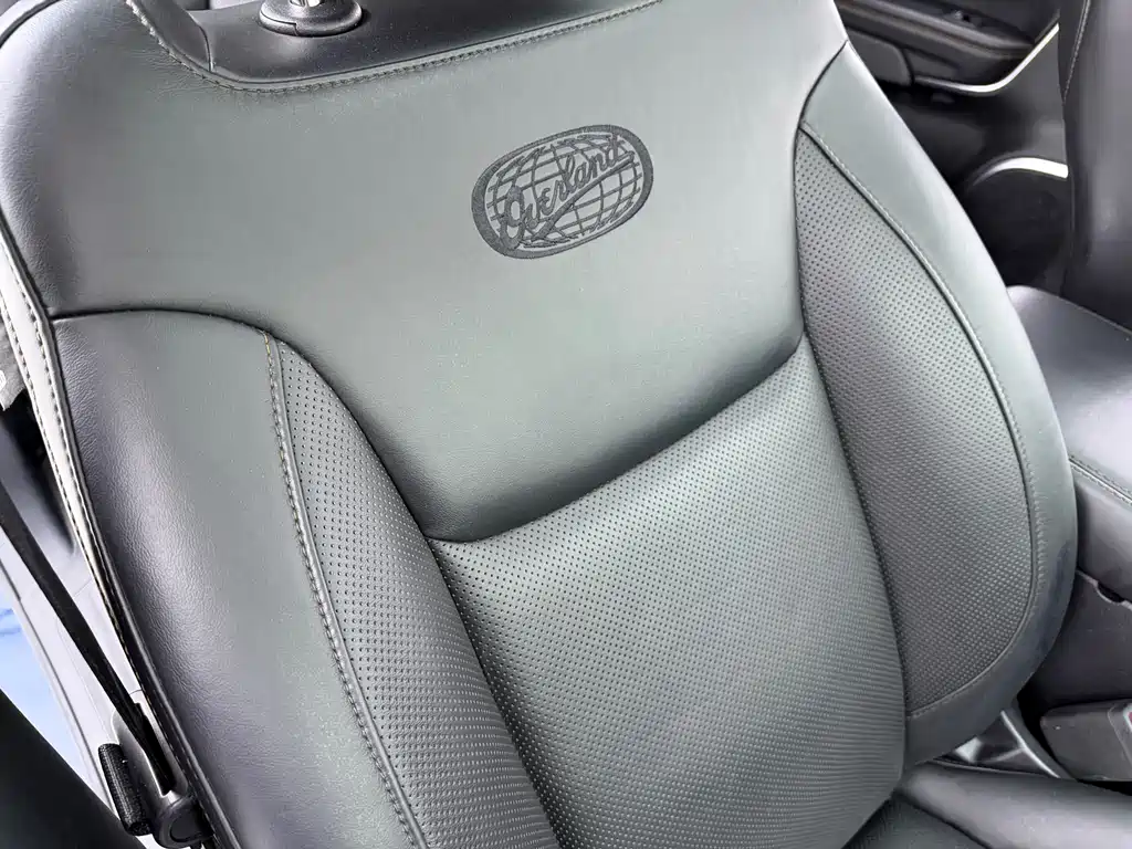 JEEP GRAND COMMANDER