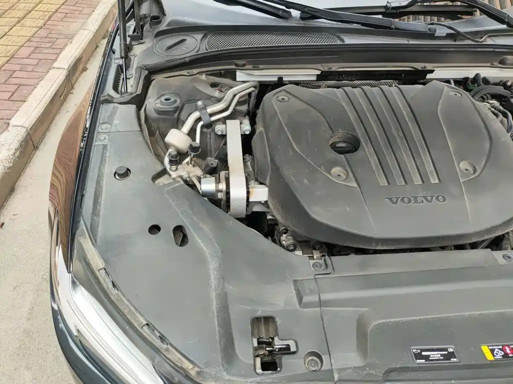 Volvo S90 — миниатюра 20