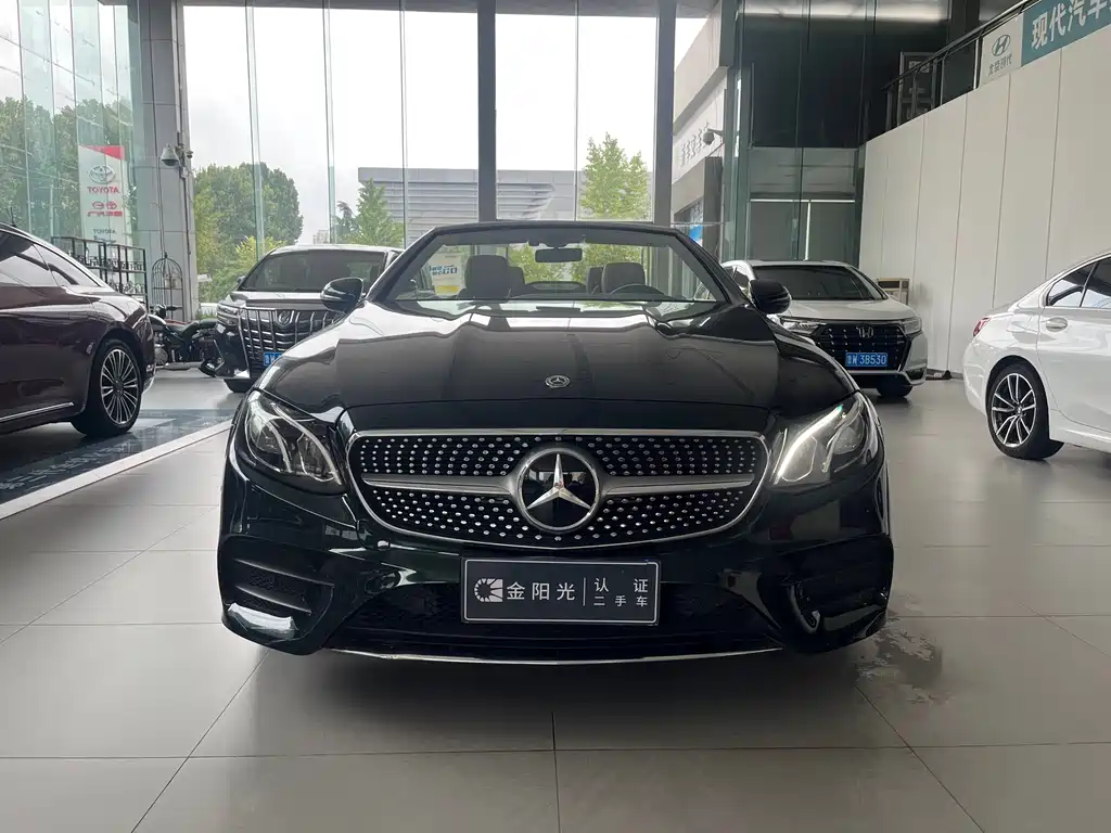 MERCEDES-BENZ E CLASS