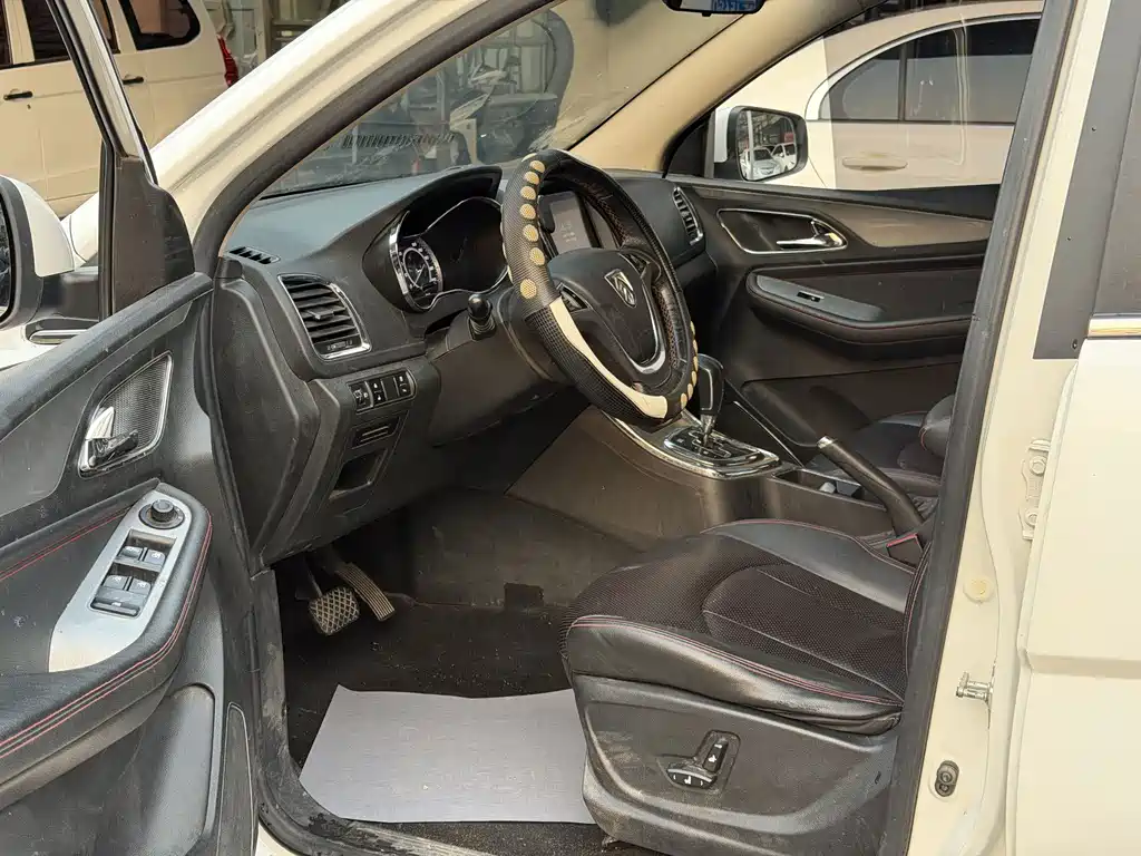 Baojun 560 — миниатюра 3