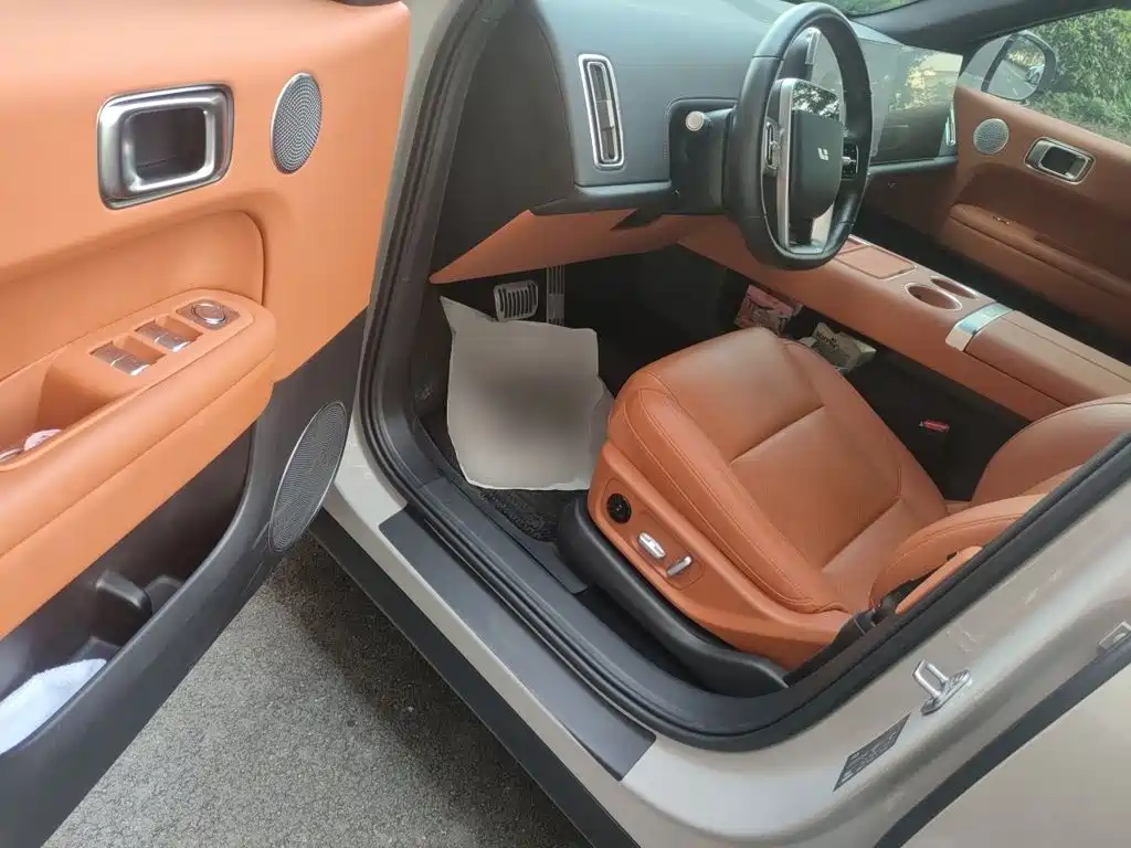 Li Auto Li L6 — миниатюра 12