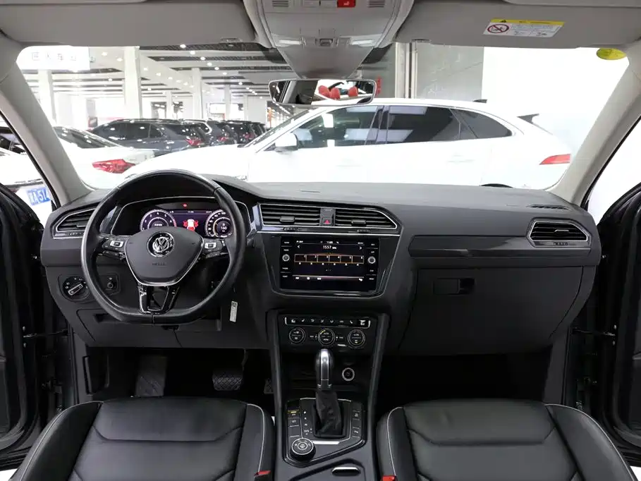 Volkswagen Tiguan 2018 330TSI