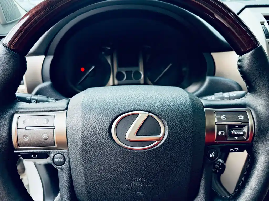 Lexus GX — миниатюра 9