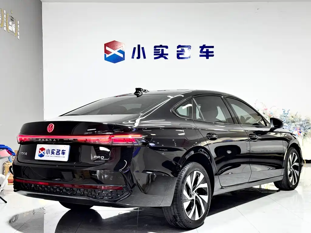 Volkswagen Passat — миниатюра 7