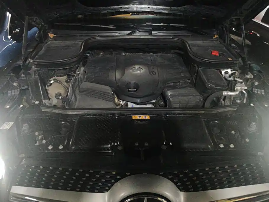 Mercedes-Benz GLE (Import) — миниатюра 10