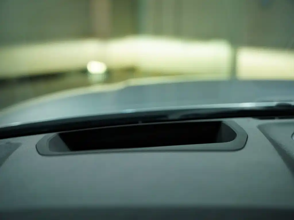 BMW M4 — миниатюра 11