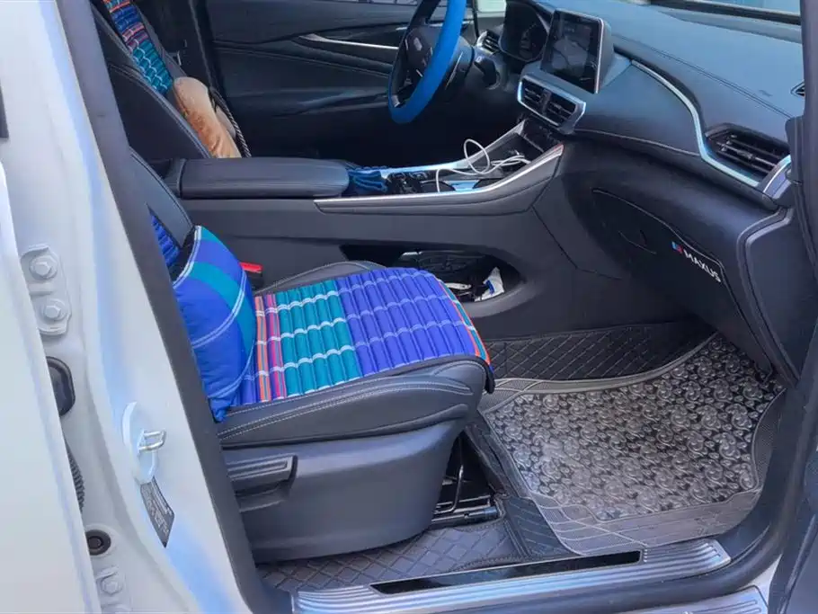 SAIC MAXUS CHASE G50