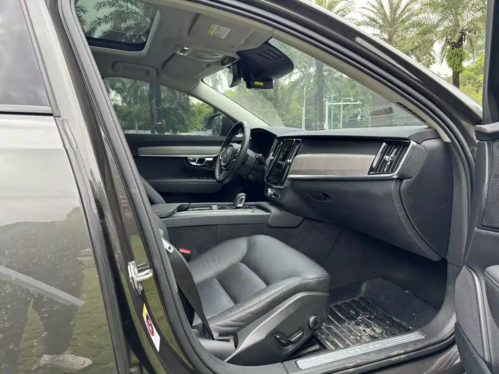 Volvo V90 — миниатюра 19