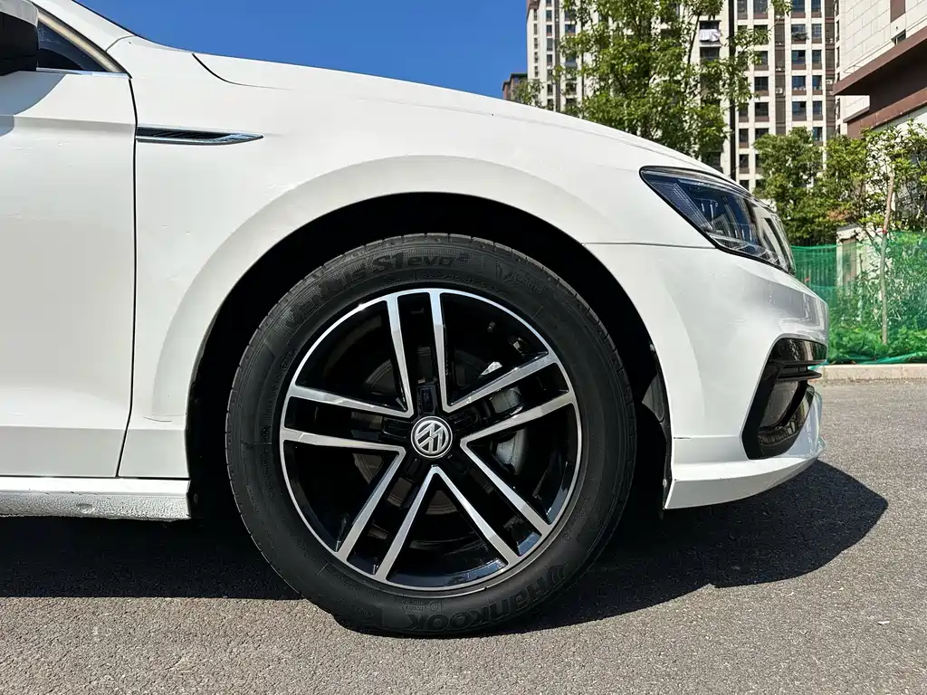 Volkswagen Lamando — миниатюра 8