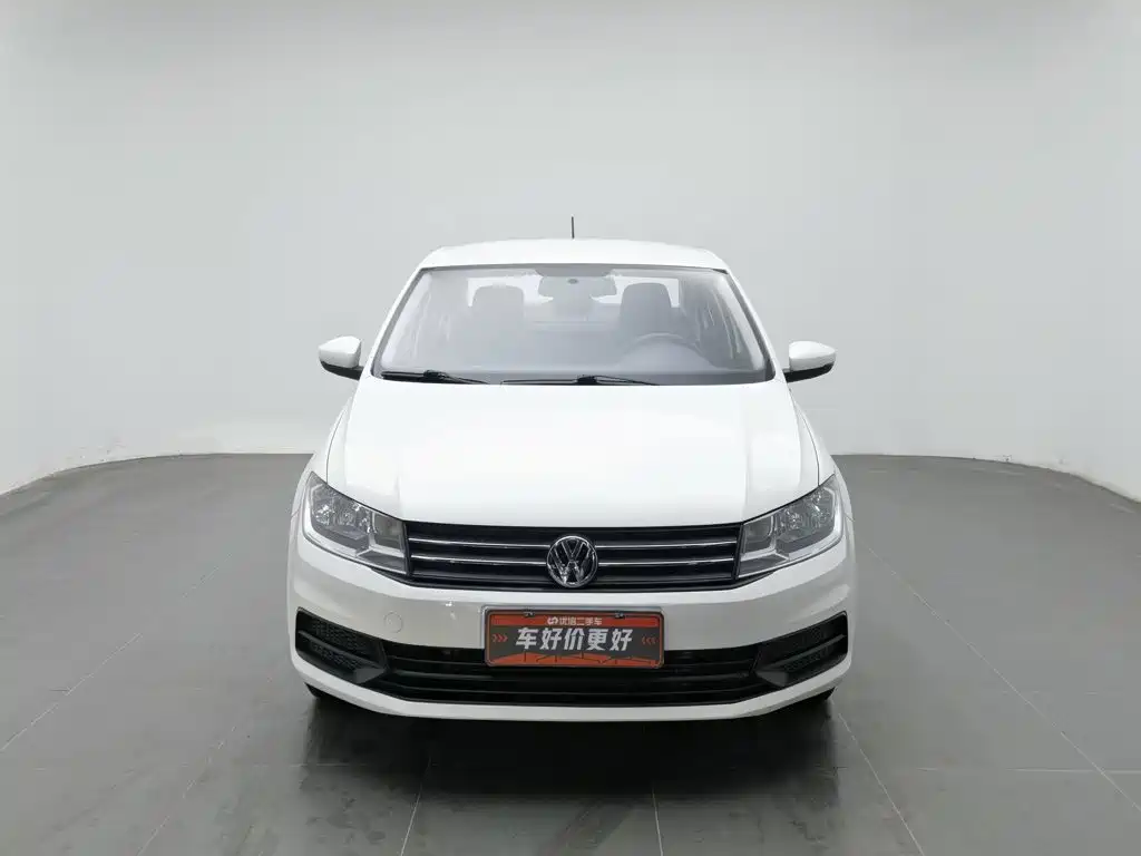Volkswagen Santana — миниатюра 3