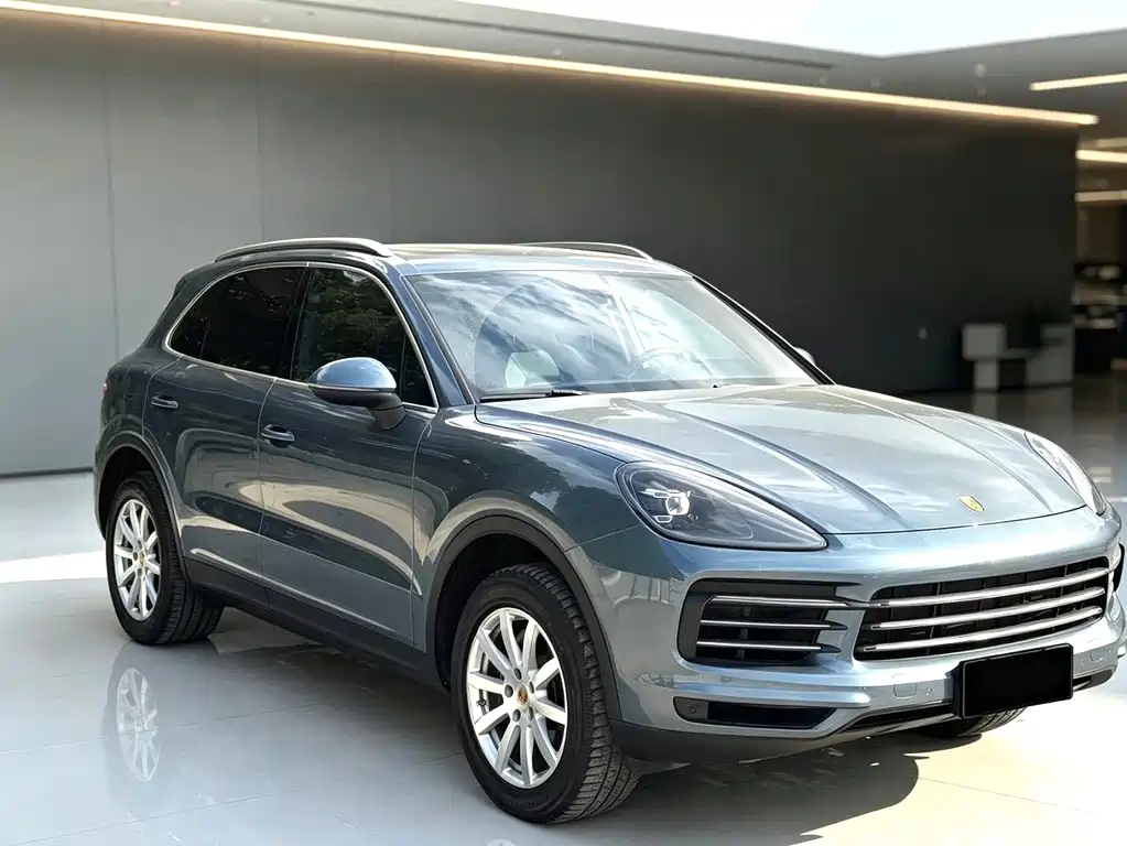 Porsche Cayenne — миниатюра 3