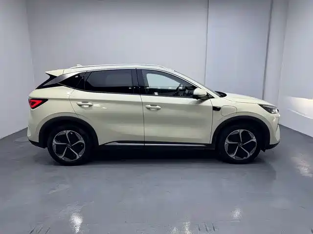 BYD Yuan Plus — миниатюра 8