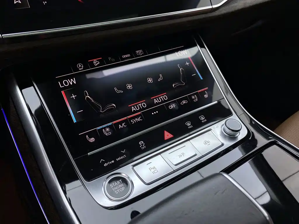 Audi Q7 — миниатюра 18