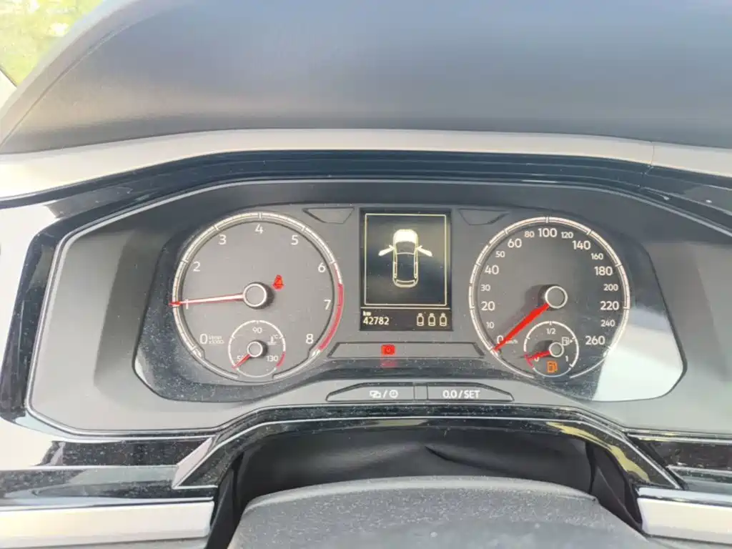 Volkswagen Polo — миниатюра 12