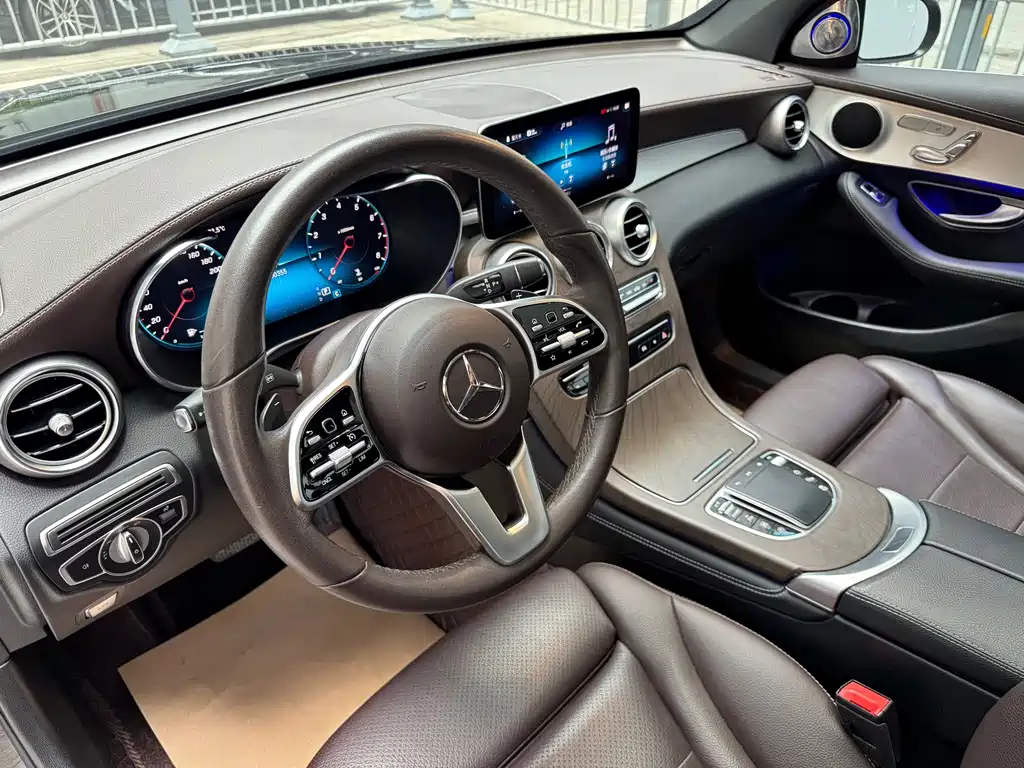 Mercedes-Benz GLC — миниатюра 13