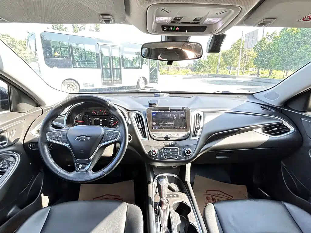 Chevrolet Malibu XL — миниатюра 6