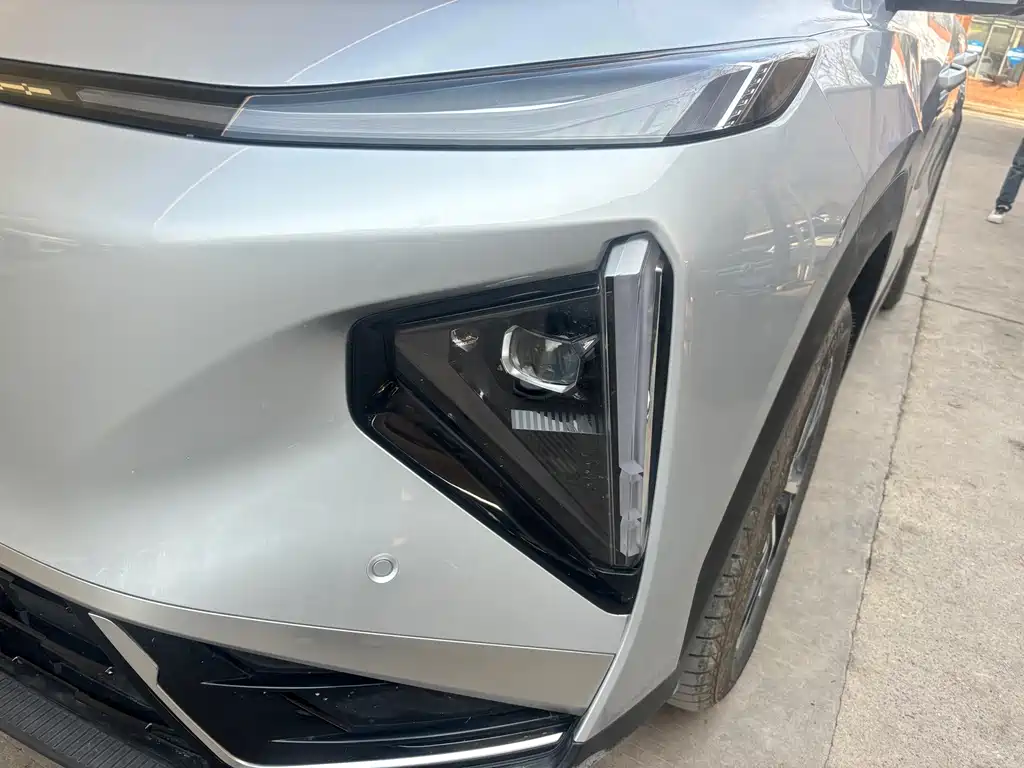 GEELY GALAXY GALAXY L7