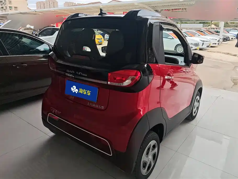 BAOJUN E100
