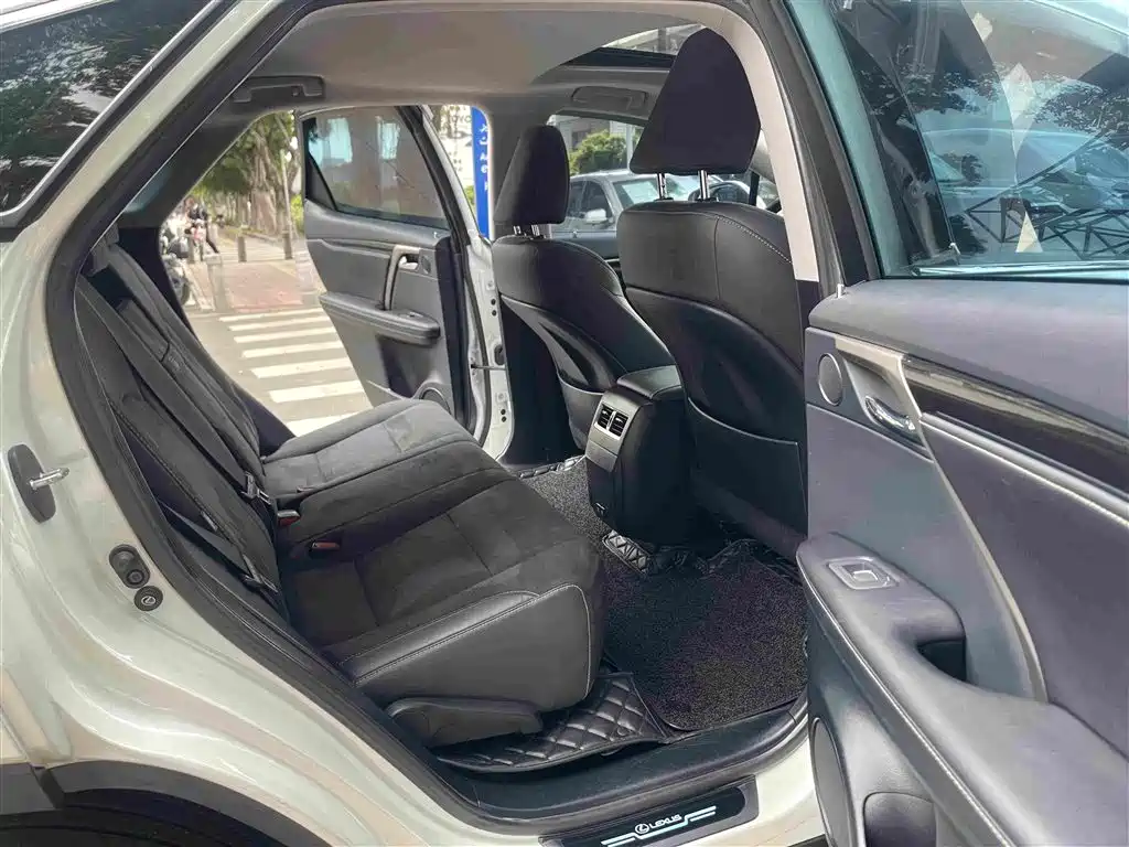 Lexus RX — миниатюра 17