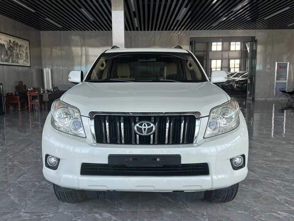 Toyota Land Cruiser Prado 2012 2.7L