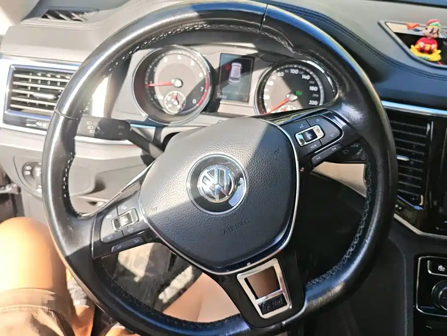 Volkswagen Teramont — миниатюра 15