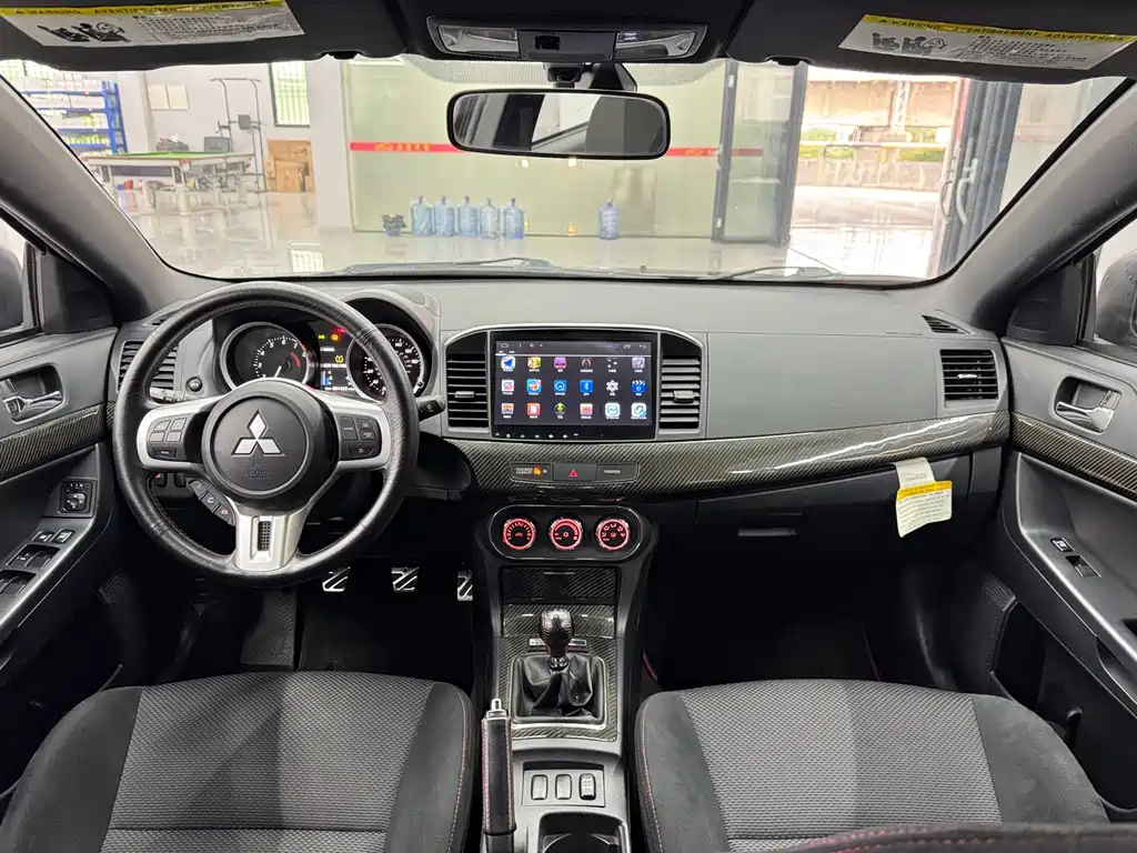 Mitsubishi Lancer 2015 EVOLUTION
