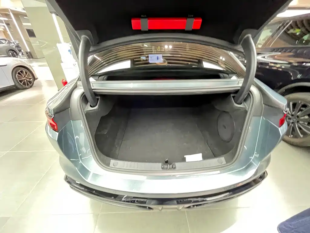 BYD Хань Ли — миниатюра 10