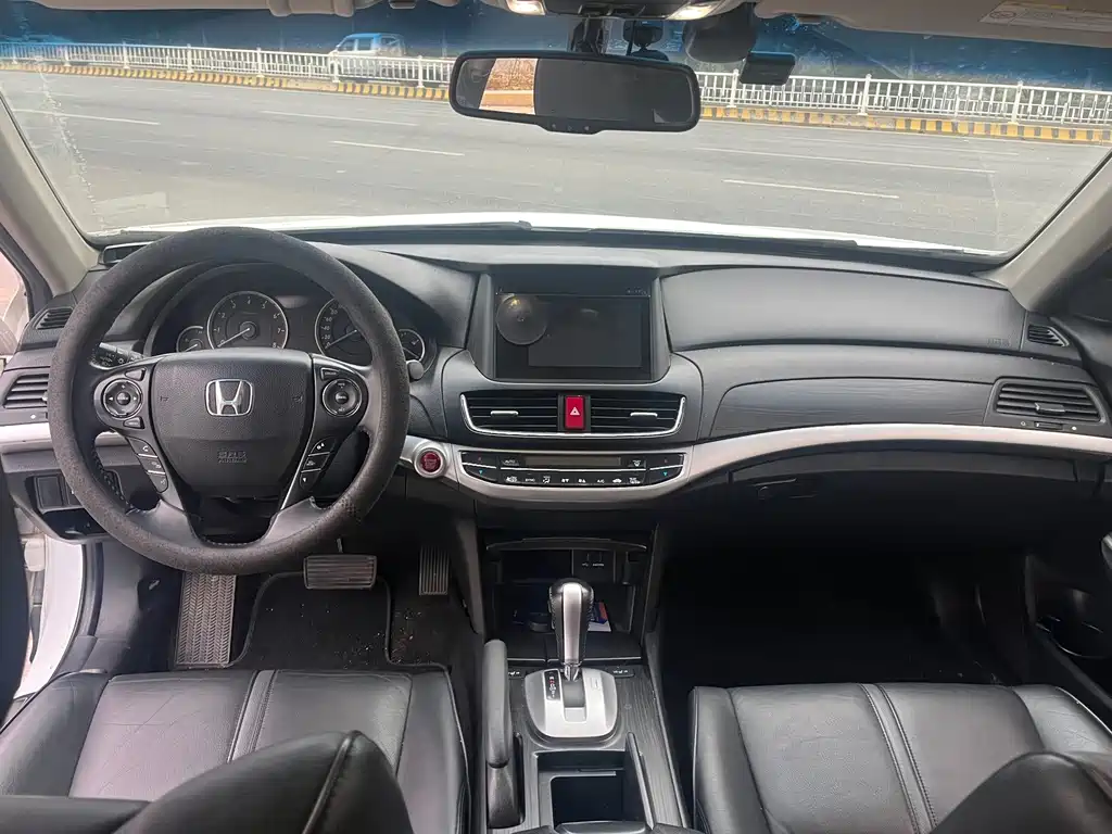 Honda Crosstour — миниатюра 7