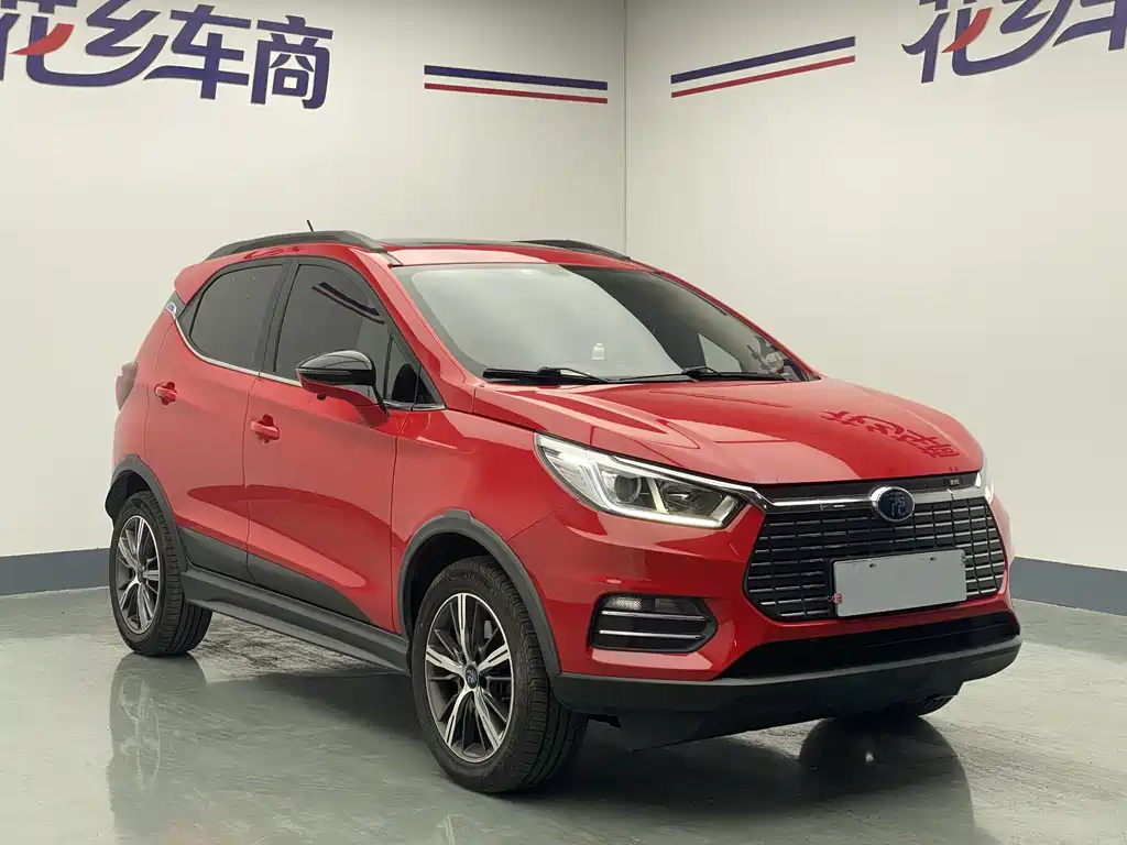 BYD Yuan EV — миниатюра 6
