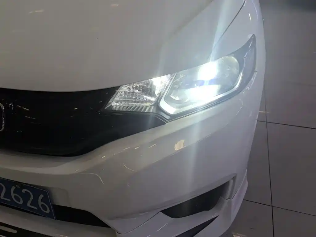 Honda Fit — миниатюра 24