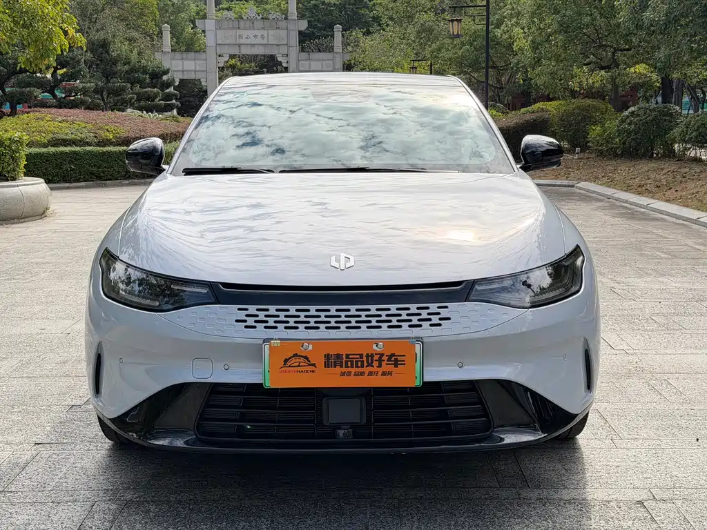 ZERO-RUNNING CAR ZERO RUN C01