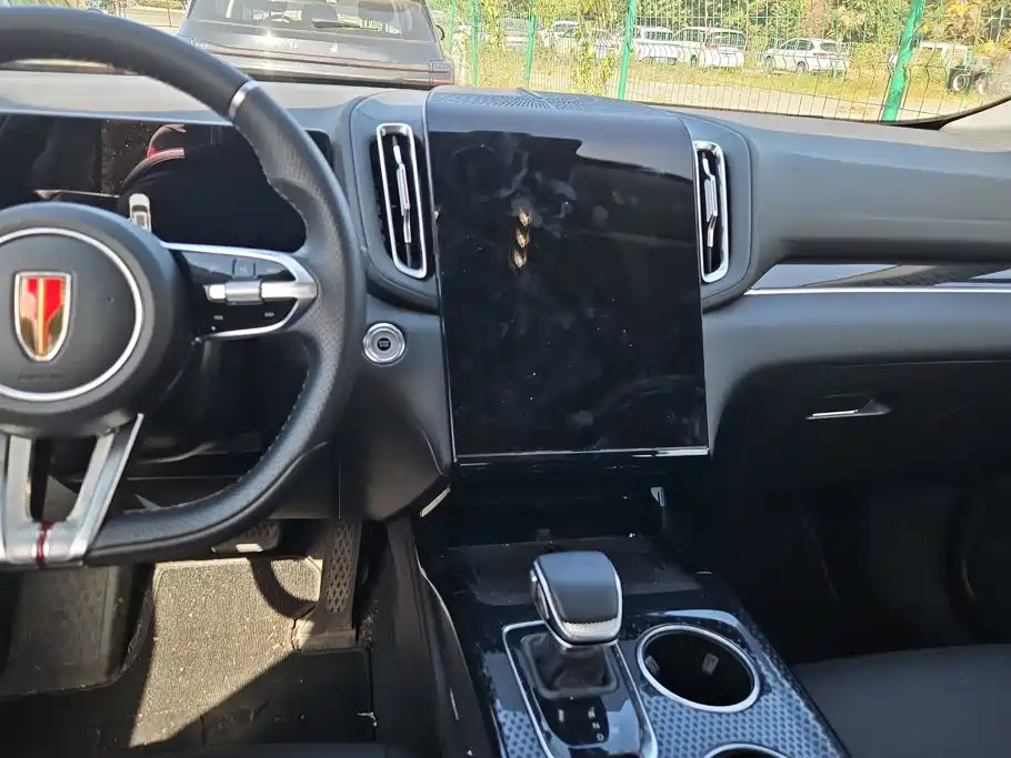 Hongqi Hongqi HS3 PHEV — миниатюра 11
