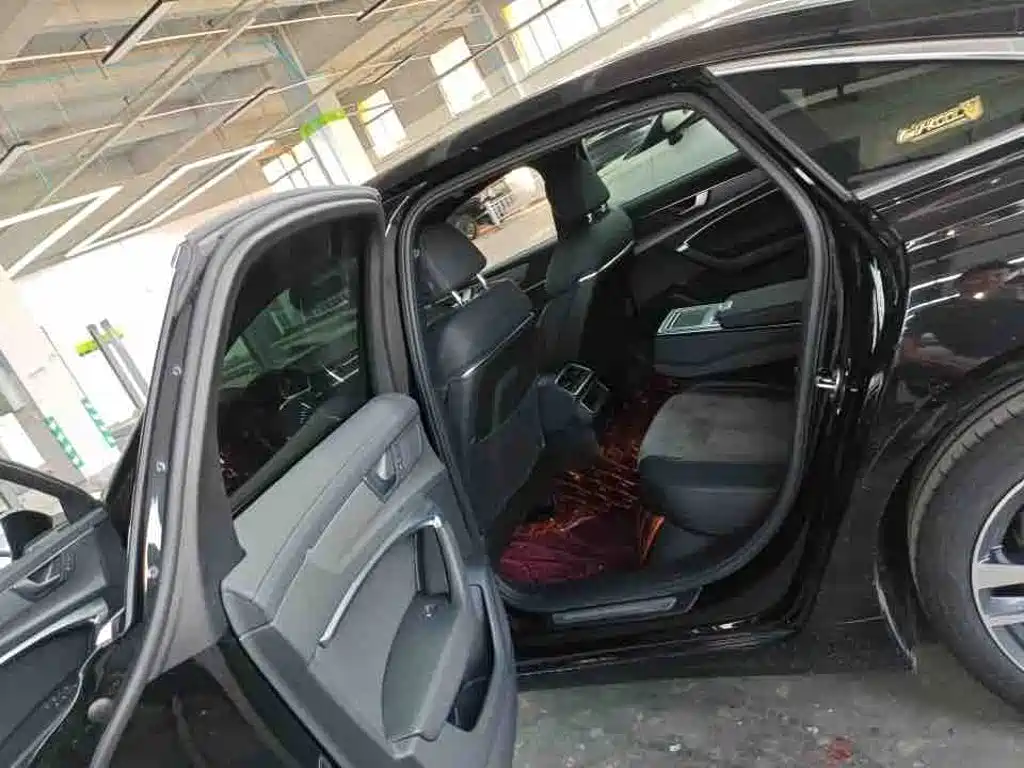 Audi A6L — миниатюра 3