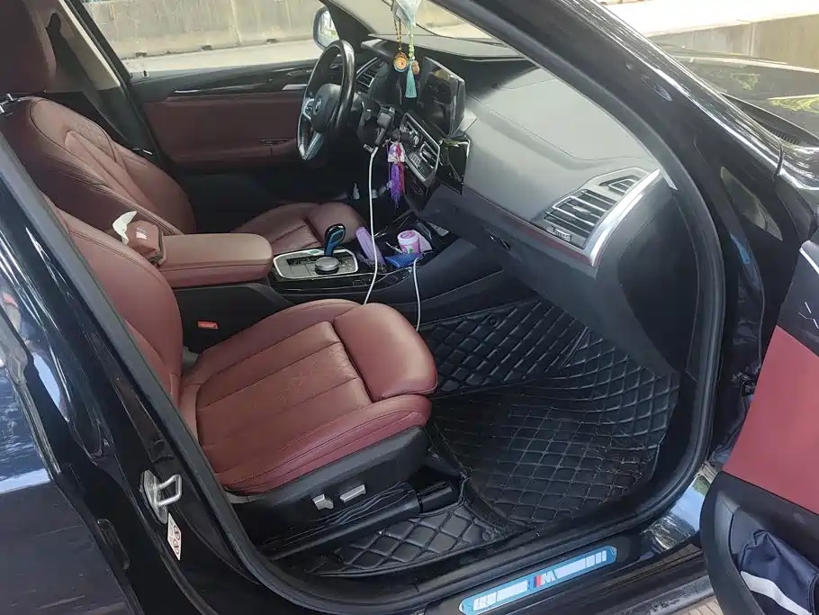 BMW iX3 — миниатюра 8