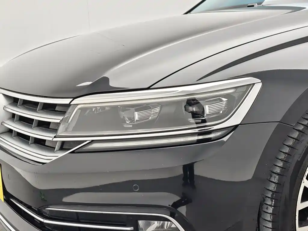 Volkswagen Phideon — миниатюра 13