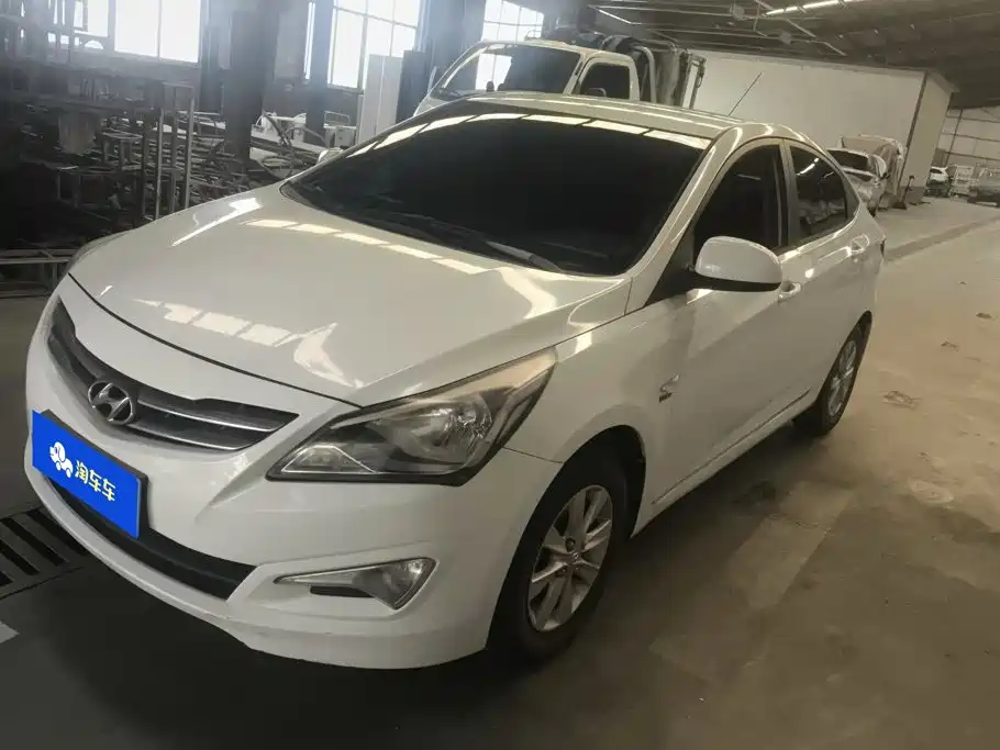 Hyundai Verna