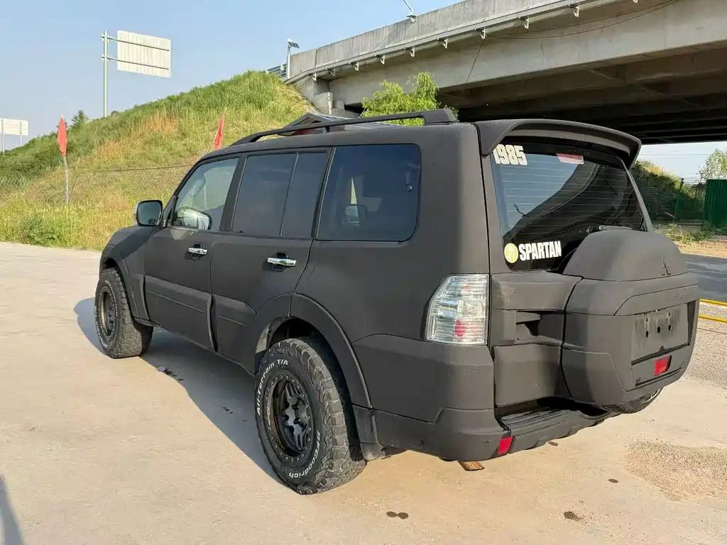 Mitsubishi V97 2020 3.8L AT