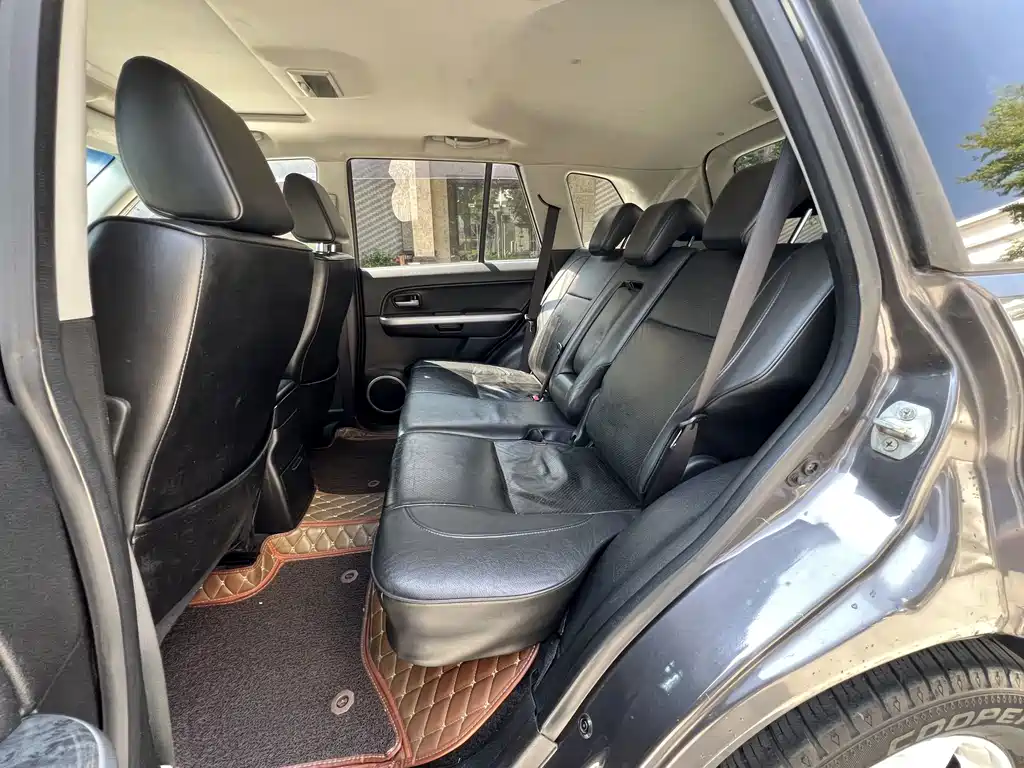 Suzuki Grand Vitara — миниатюра 11